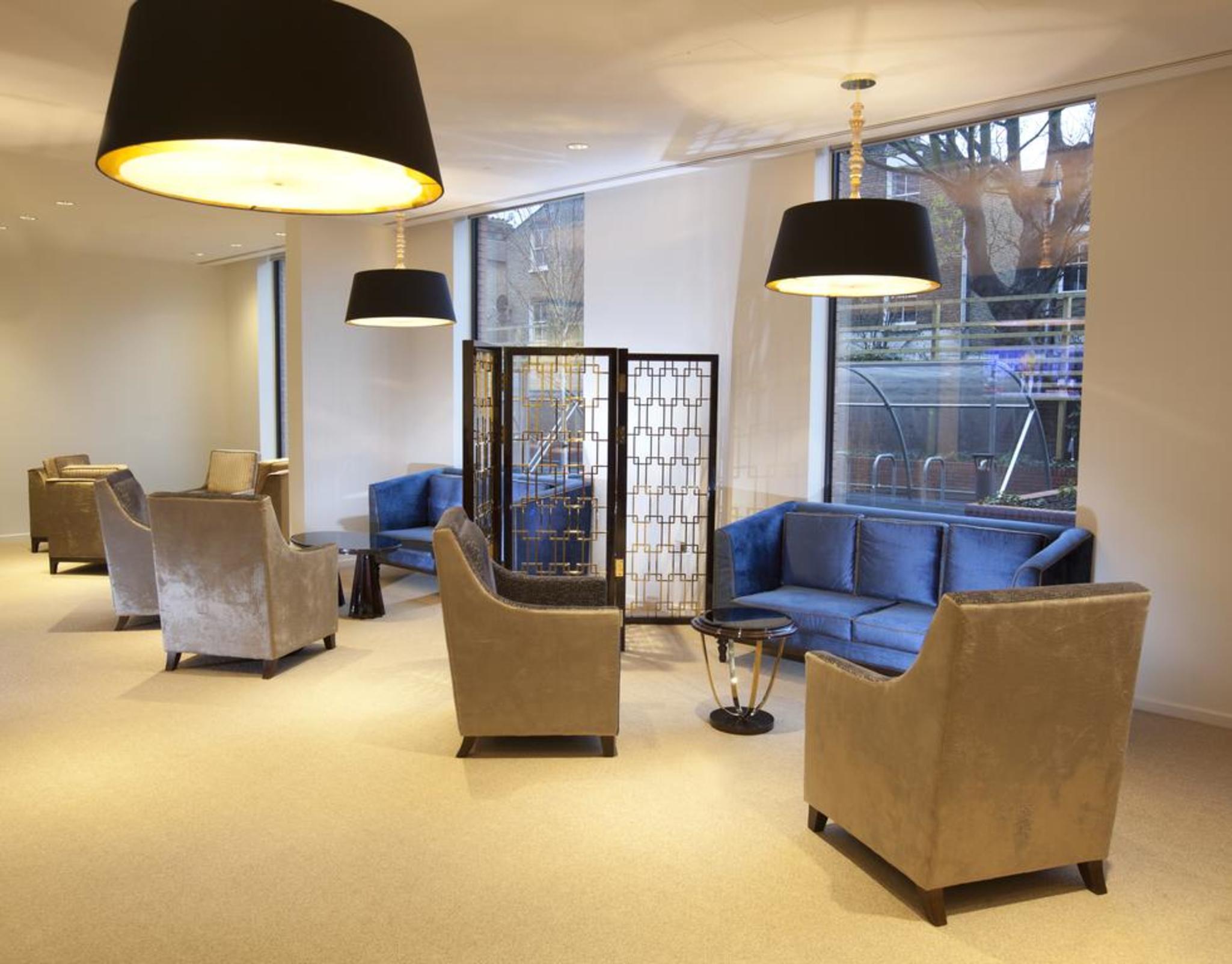 Dorsett Shepherds Bush Лондон Екстериор снимка