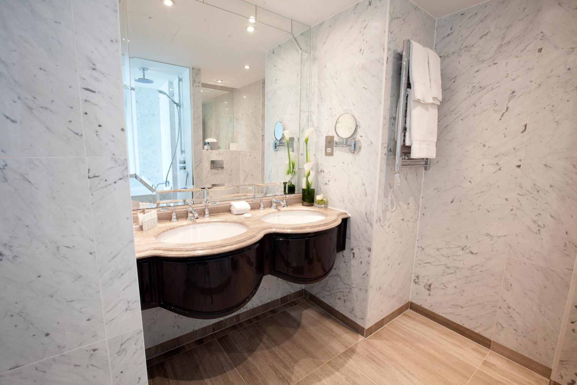Dorsett Shepherds Bush Лондон Екстериор снимка